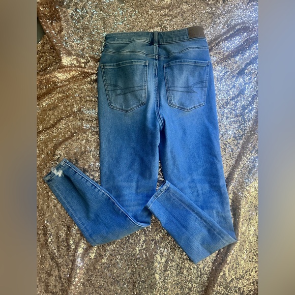 American Eagle Outfitters Ripped Skinny Jeans 2 Short - Picture 6 of 7